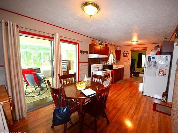 3rd image of 33359 Frantz Dr