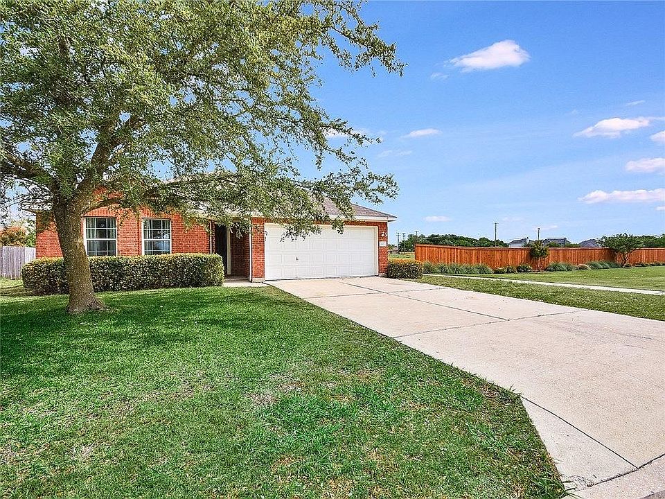 202 Grisham Dr, Hutto, TX 78634 Zillow