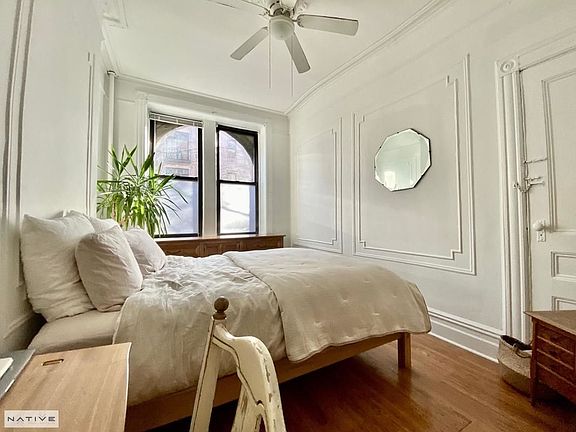 3rd image of 49 India St APT 1R