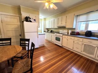 23-25 Fuller St #2, Waltham, MA 02453