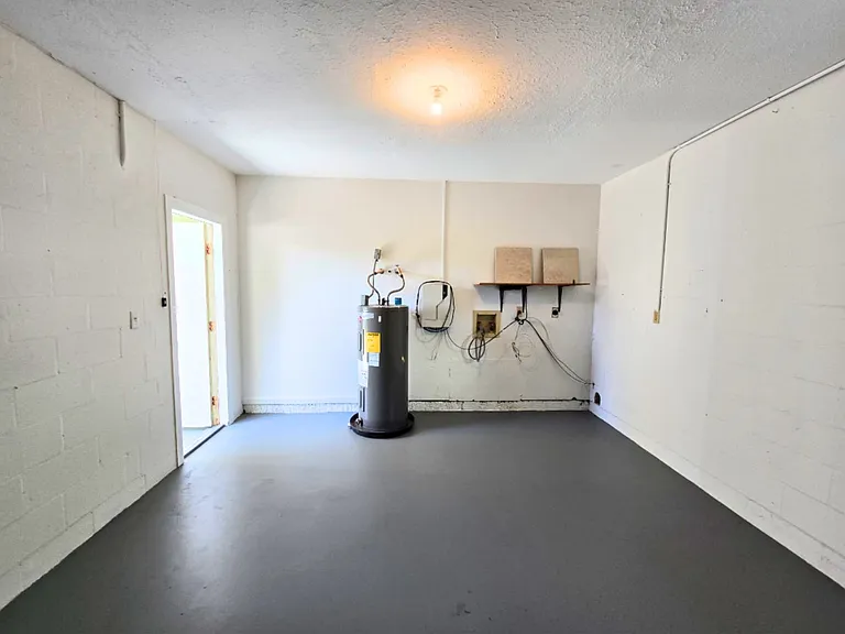5417 Desoto Pl — Photo 18