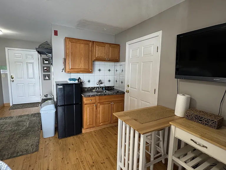 885 Laconia Rd #26A — Photo 3
