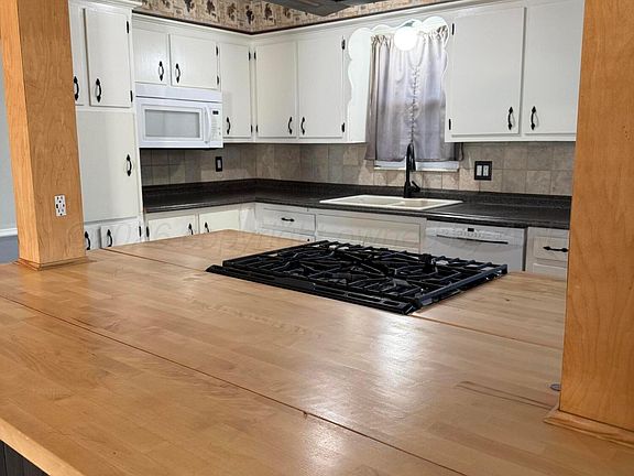 5th image of 4808 SE 28th Ave