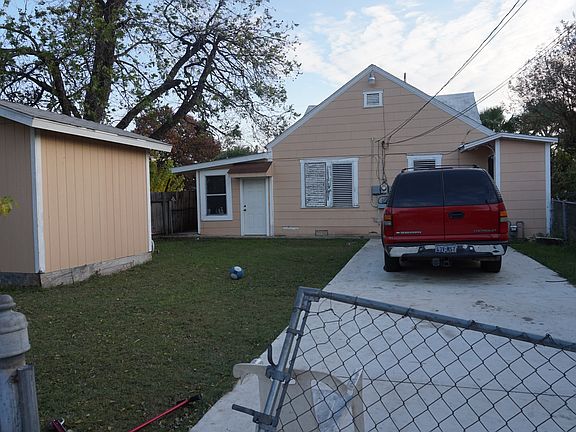 5th image of 1207 Hays St