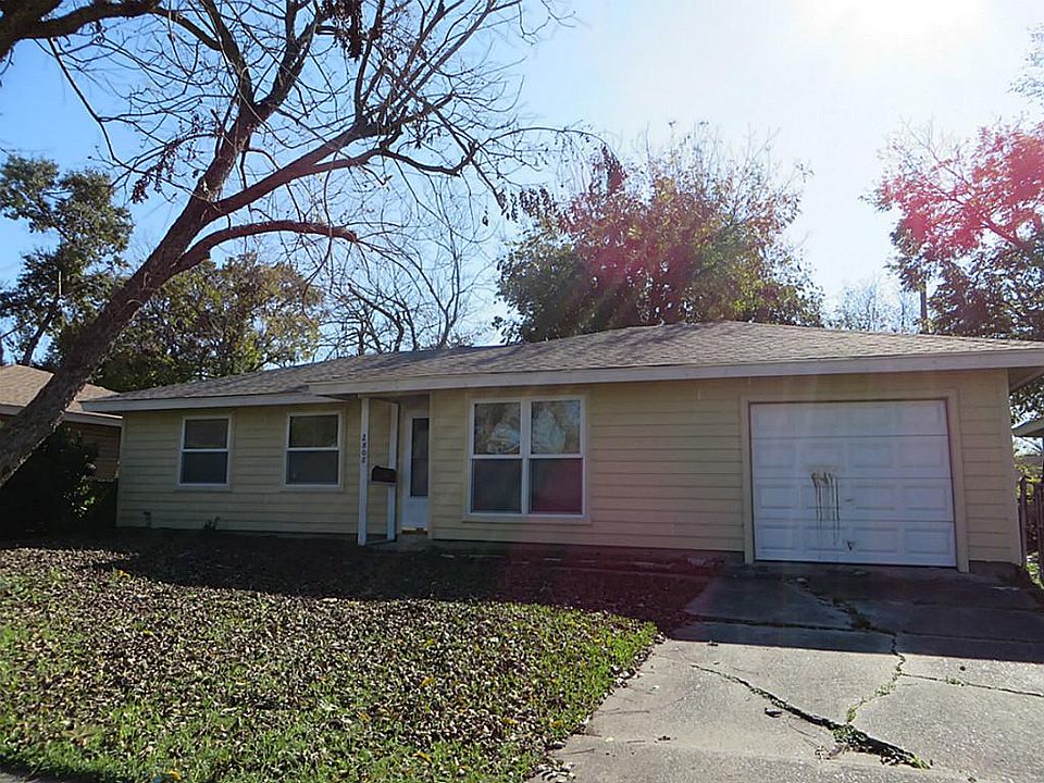 3 bedroom home in quiet neighborhood. Recent exterior updates include: roof, electrical panel, cemen