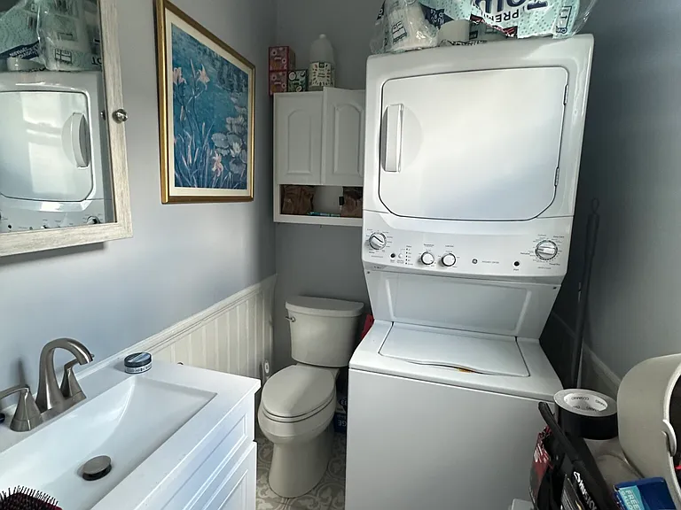 6 Bellflower St #3 — Photo 5