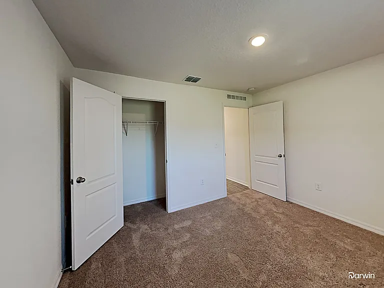 424 Ohio Ln — Photo 18