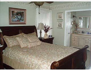 5th image of 617 Fairlawn Dr