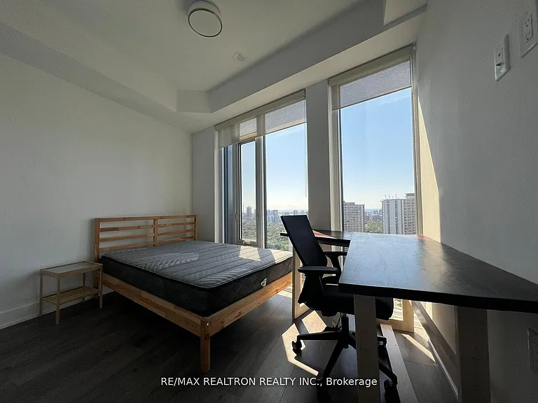 575 Bloor St E #2608 — Photo 43