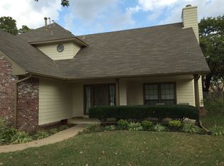 3303 S Bahama Dr W, Sand Springs, OK 74063