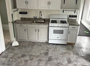 31 Taylor St #1, Gloucester, MA 01930