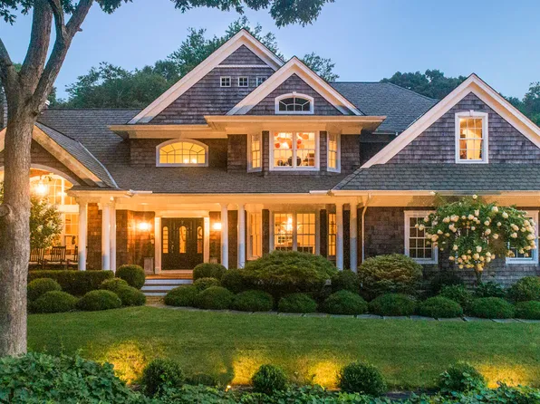 https://photos.zillowstatic.com/fp/d3fb0b65e79b1ca80da1f2277c9cd0f7-p_e.webp