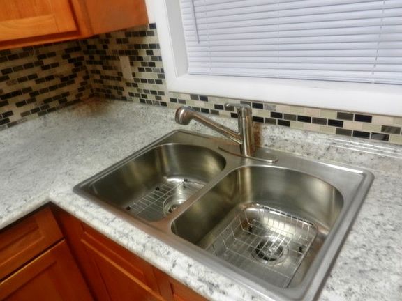 2nd image of 1662 Patricia Pl APT 2
