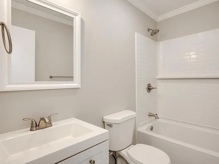 254 Hinman Dr — Photo 24