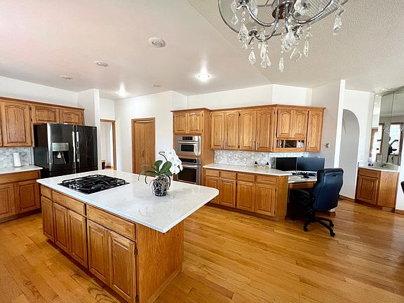 5th image of 3416 SE 165th Ave