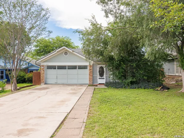13171 FEATHER RIDGE DR, San Antonio, TX 78233
