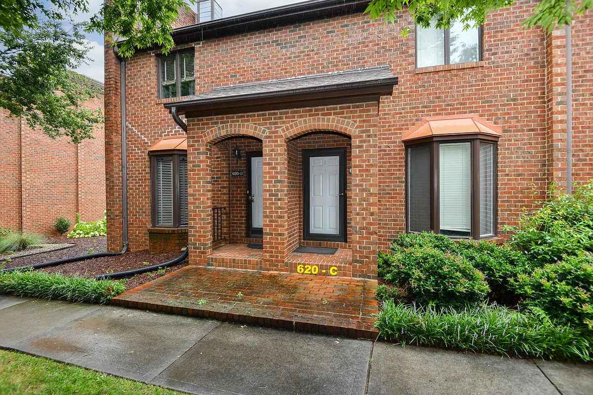 Building Photo - 620C Walker Ave #C