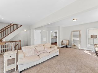 31 Calhoun Ave, Everett, MA 02149