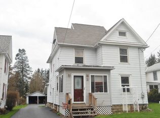 9 Campbell St, Bath, NY 14810