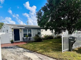 1521 N 70th Way, Hollywood, FL 33024