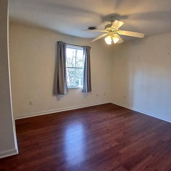 18 Greystone Dr — Photo 34