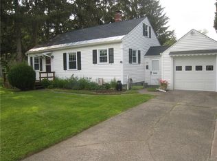 104 Lindbergh Rd, Syracuse, NY 13205