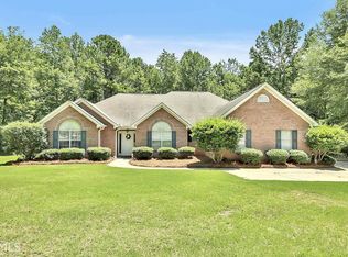 30 Merion Ct, Newnan, GA 30265