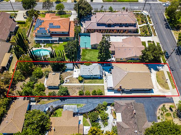 3rd image of 530 W Camino Real Ave
