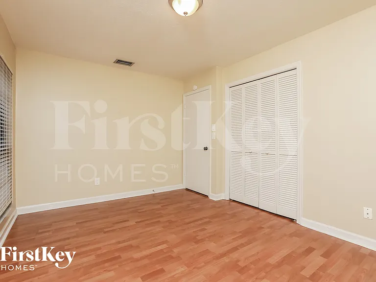 2229 Bluff Oak St — Photo 10