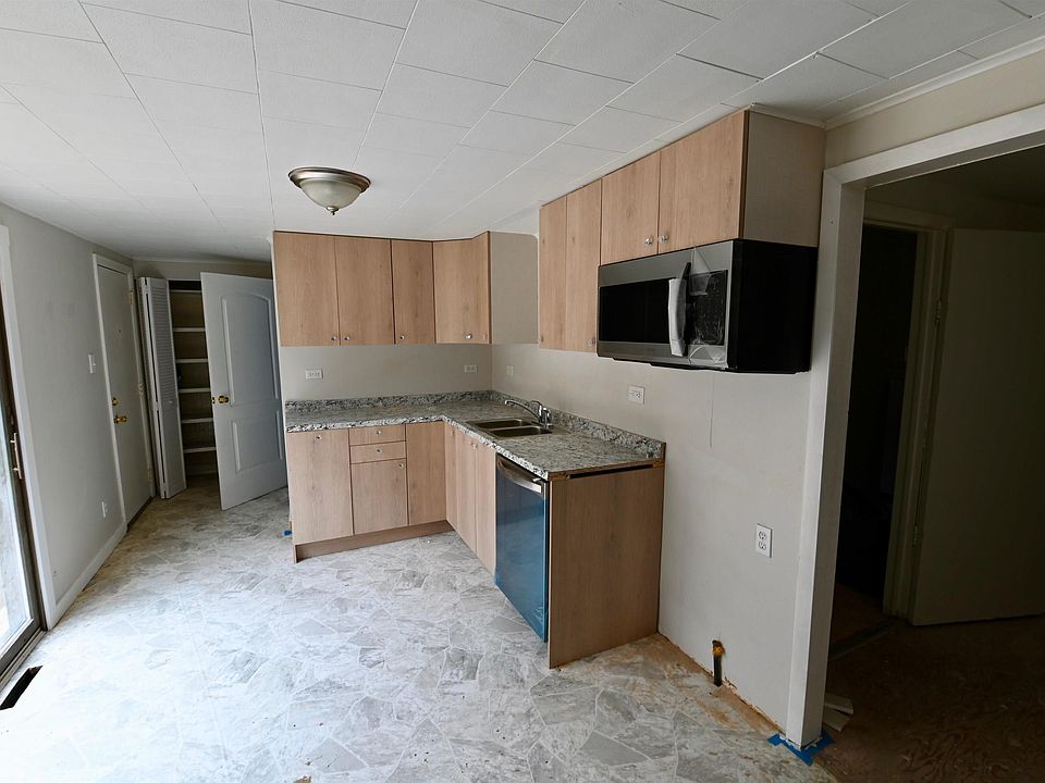 5813 N Koerner Rd, Peoria, IL 61615 Zillow