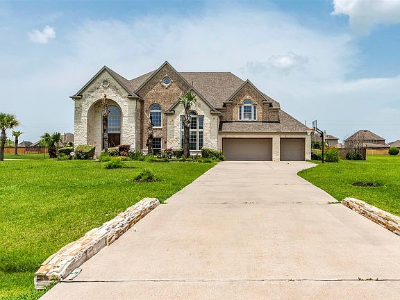 4th image of 3905 Pebble Brook Dr