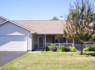 2675 Havenwood Dr UNIT B, Oshkosh, WI 54904