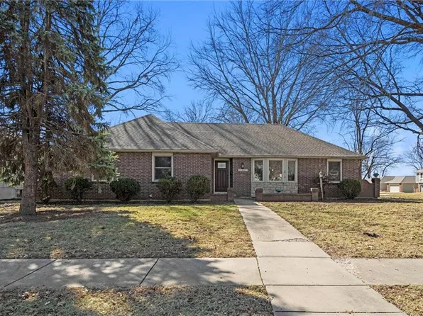 11417 W 72nd Ter, Shawnee, KS 66203