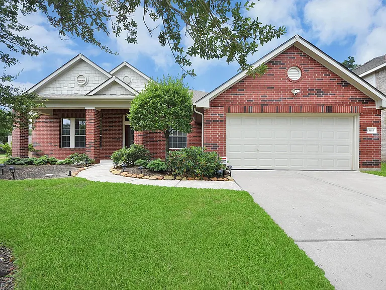 18403 Sierra Falls Ct — Photo 4