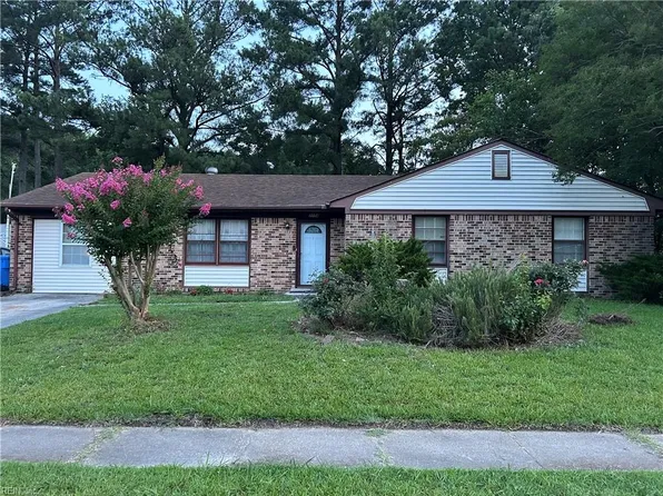 3104 Bangor Dr, Chesapeake, VA 23321