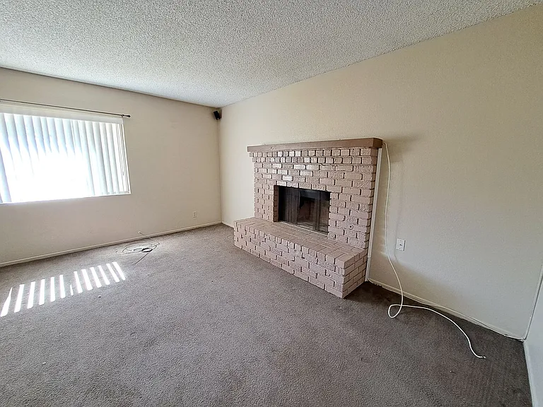 9357 Riggins Rd — Photo 12