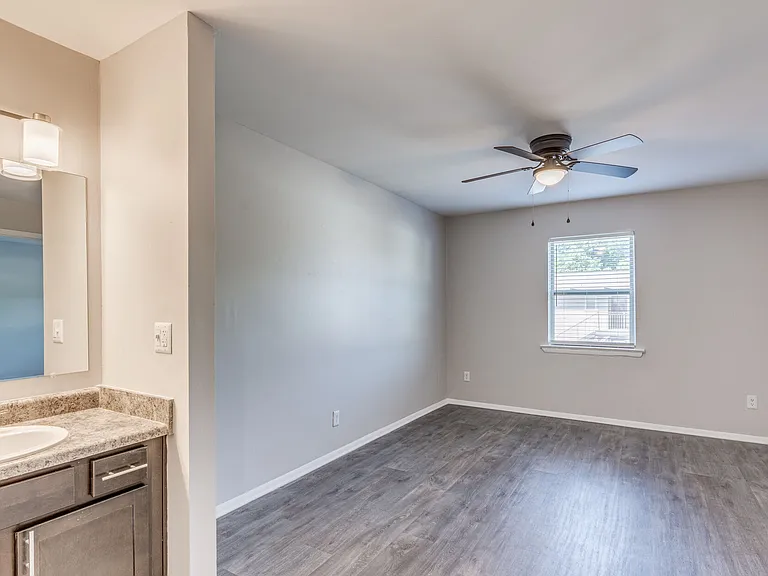 Northshore Village — Photo 105