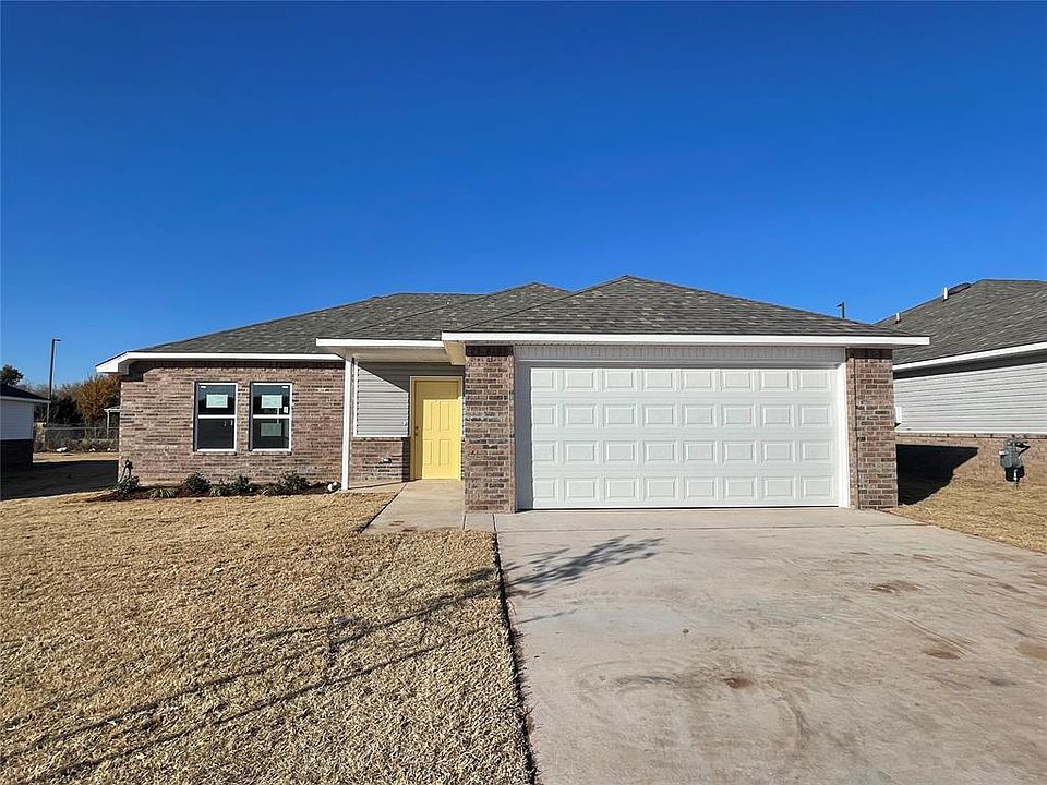 1st image of 1029 E Stetson Ln