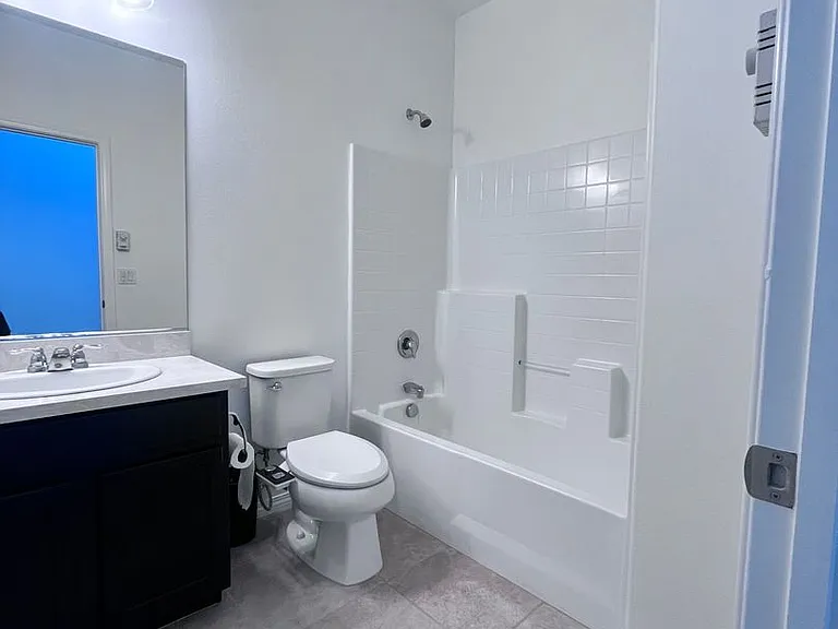 4040 Obsidian Rd — Photo 5