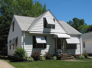 6559 Lawnwood Ave, Parma Heights, OH 44130