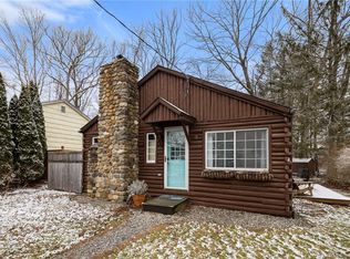 7 Oak Dr, Ashford, CT 06278
