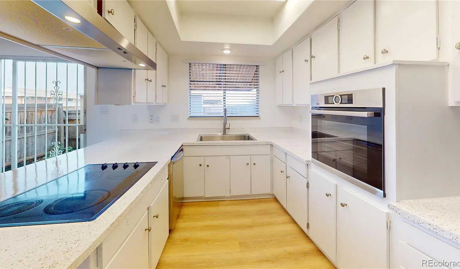Cherry Creek Townhouses — Photo 3