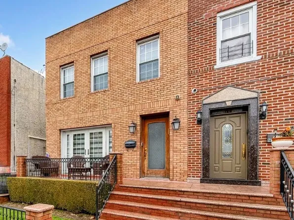 1669 East 32nd Street image 2 of 15