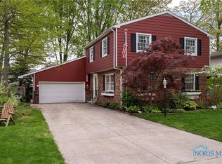 3748 Sylvan Wood Dr, Sylvania, OH 43560