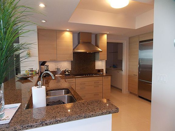 2nd image of 1 N Ocean Blvd #8-8
