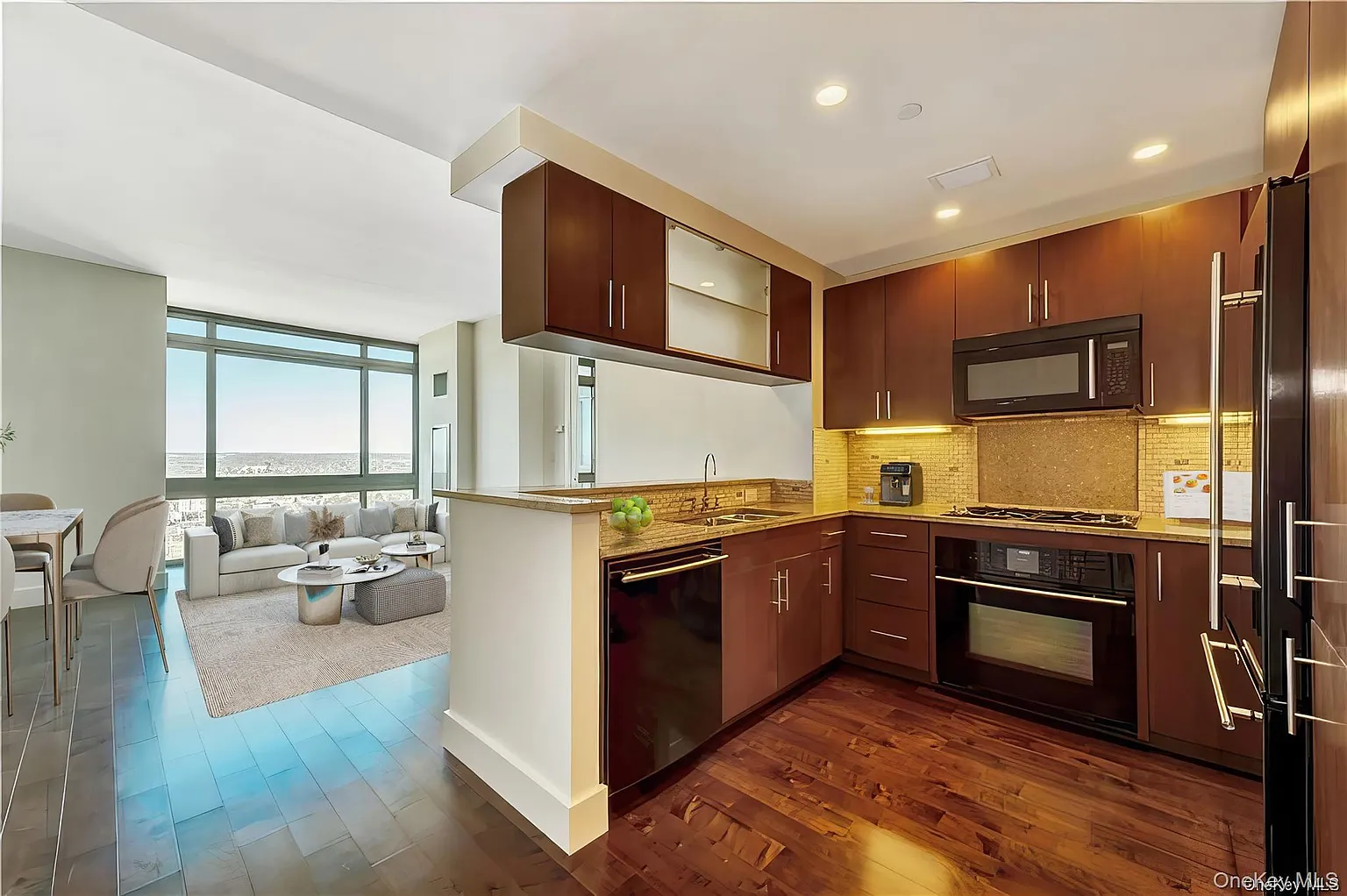 175 Huguenot Street #2404 photo 1