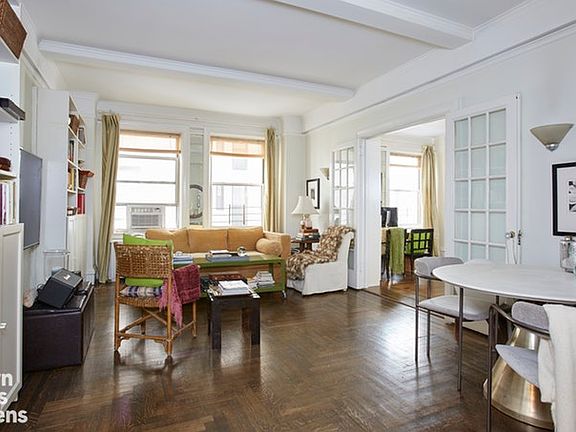2nd image of 241 W 97th St APT 4K
