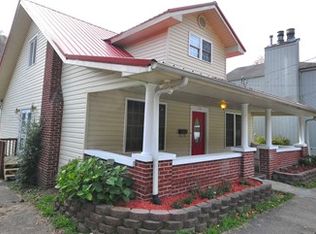 176 Riverview Dr, Pikeville, KY 41501