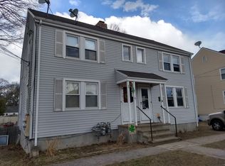 41 Hornet Rd, North Kingstown, RI 02852