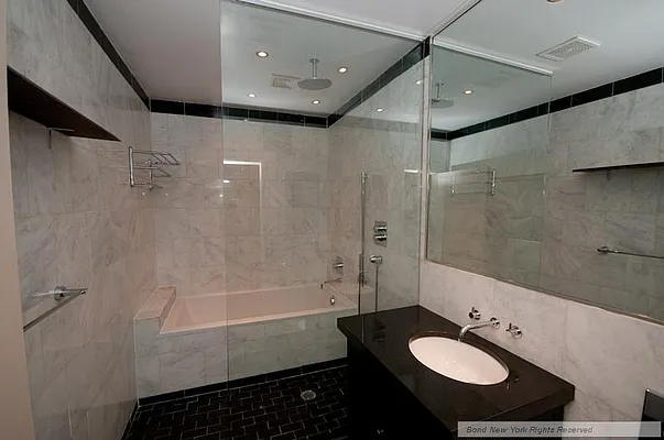 Rented by Bond New York | media 7